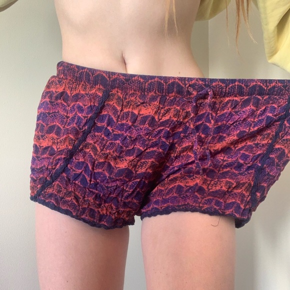 Flowey Summer Shorts - Picture 3 of 3